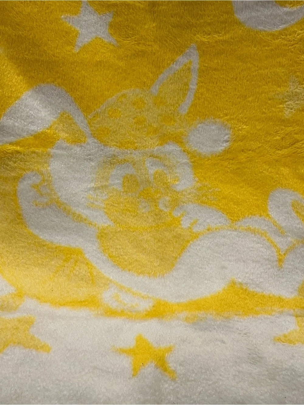 Vtg. Yellow and White Bunny Moon Plush Blanket